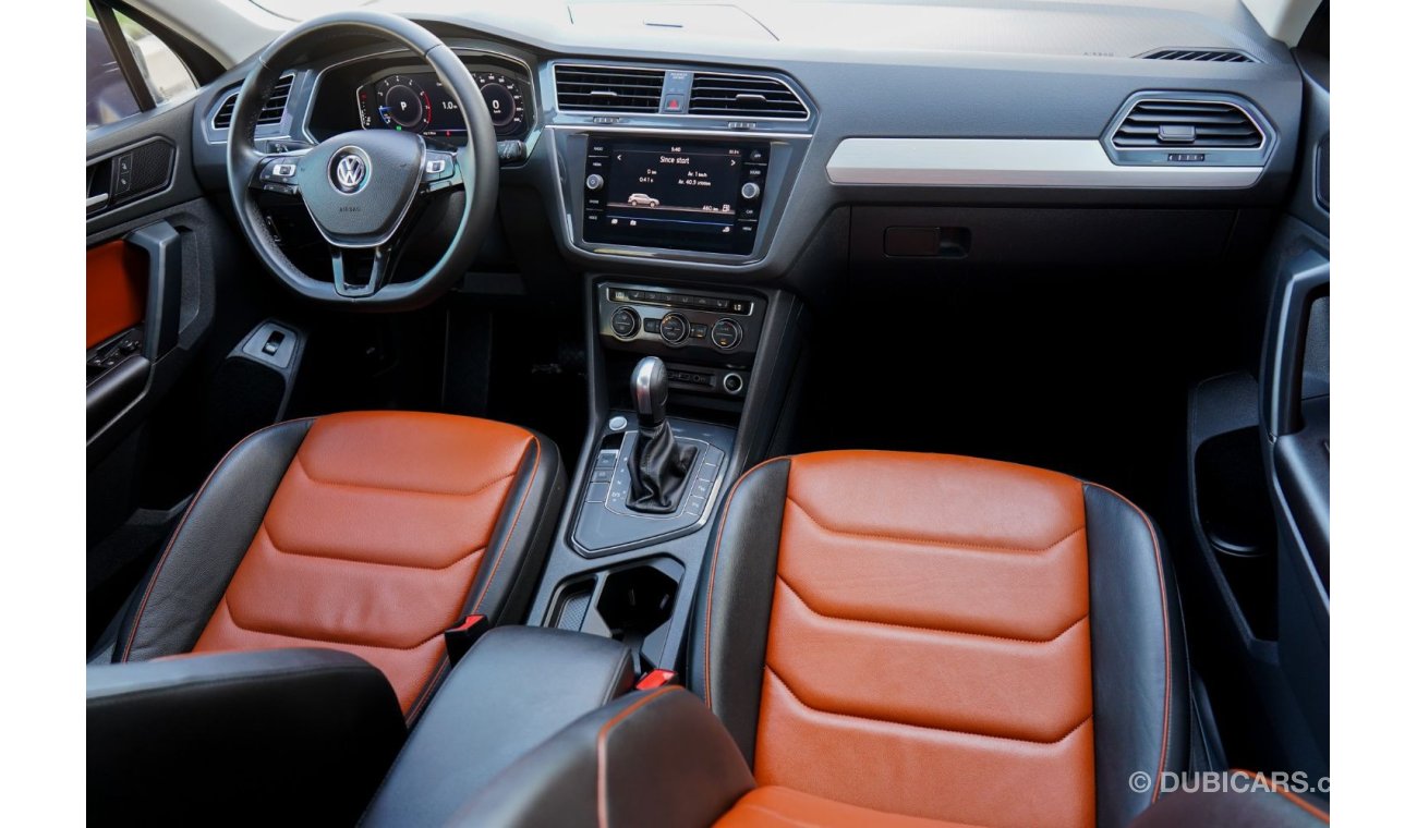 Volkswagen Tiguan Volkswagen Tiguan R-Line 2020 GCC under Warranty with Flexible Down-Payment/ Flood Free.