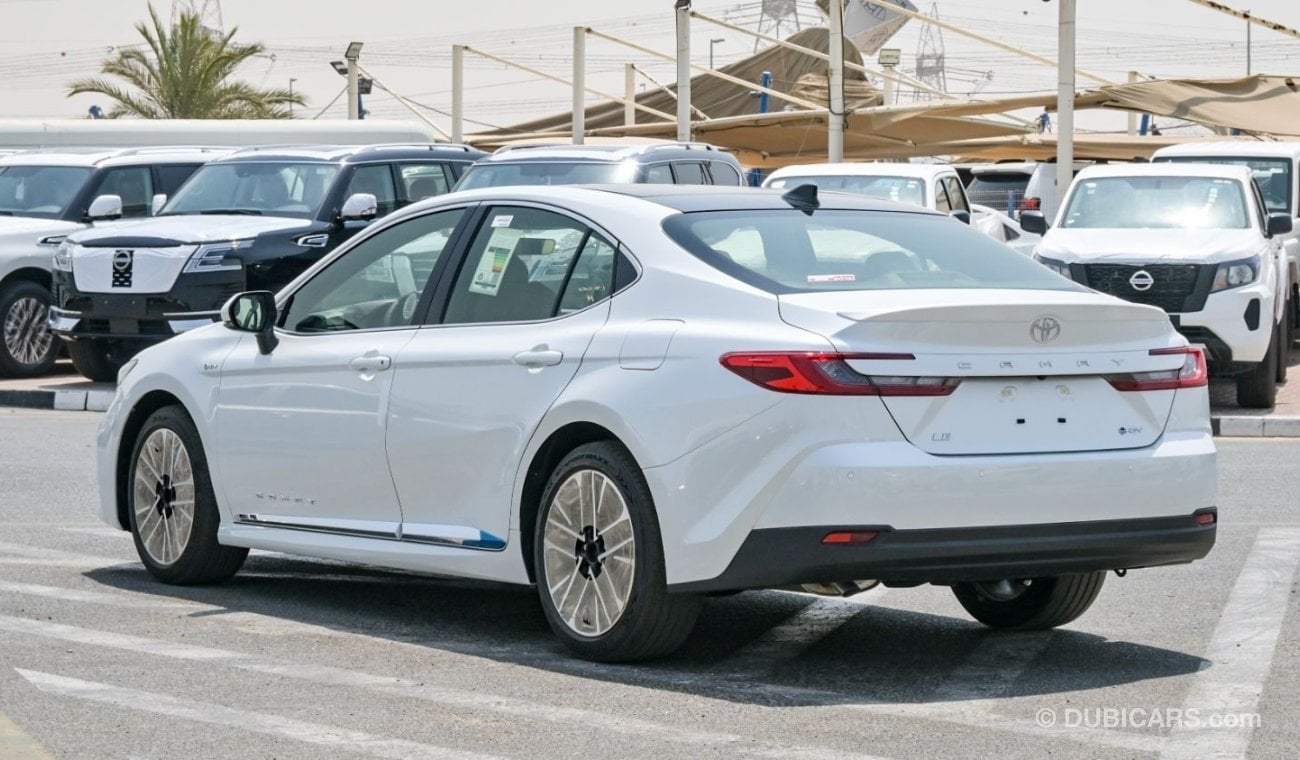 تويوتا كامري Toyota Camry LE 2.5L Hybrid, Panorama - 2025 (Export)