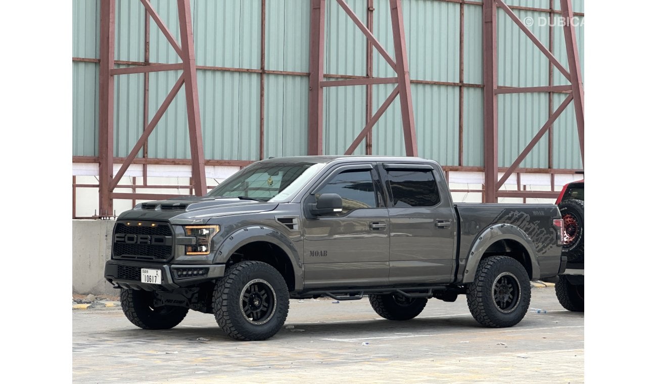 فورد F 150 4x4 V8 5.0LX  Mint Condition US Specs