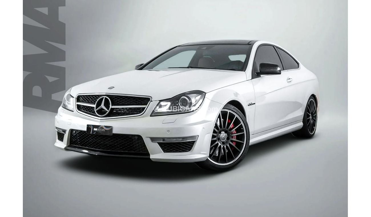 مرسيدس بنز C 63 AMG Std 6.2L