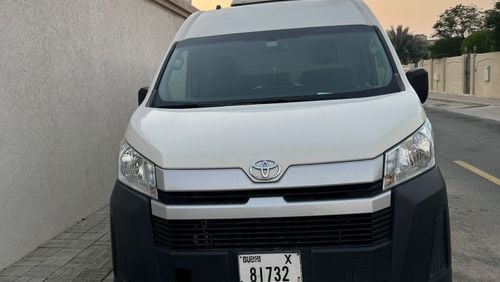 Toyota Hiace High Roof Panel Chiller Van