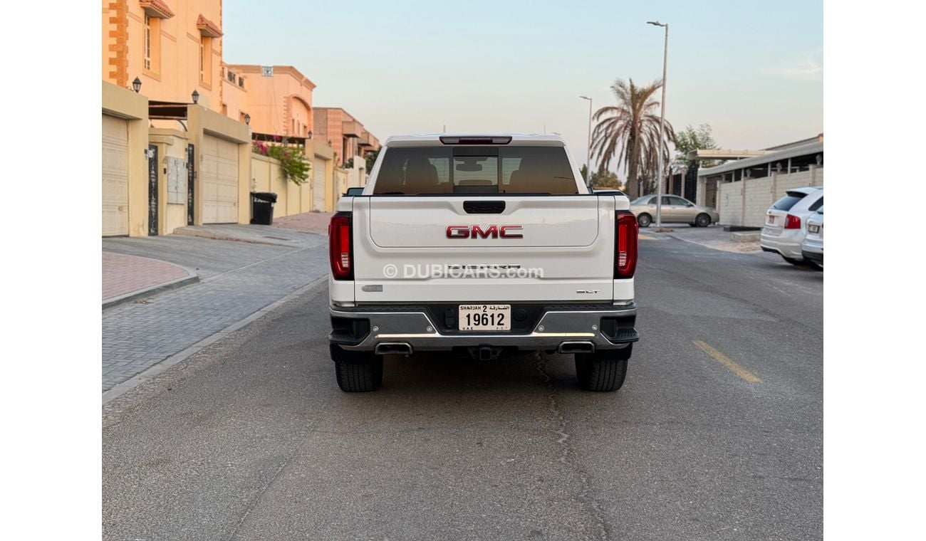 GMC Sierra Full Options, V8 2500 HD , Sunroof, Private Owner