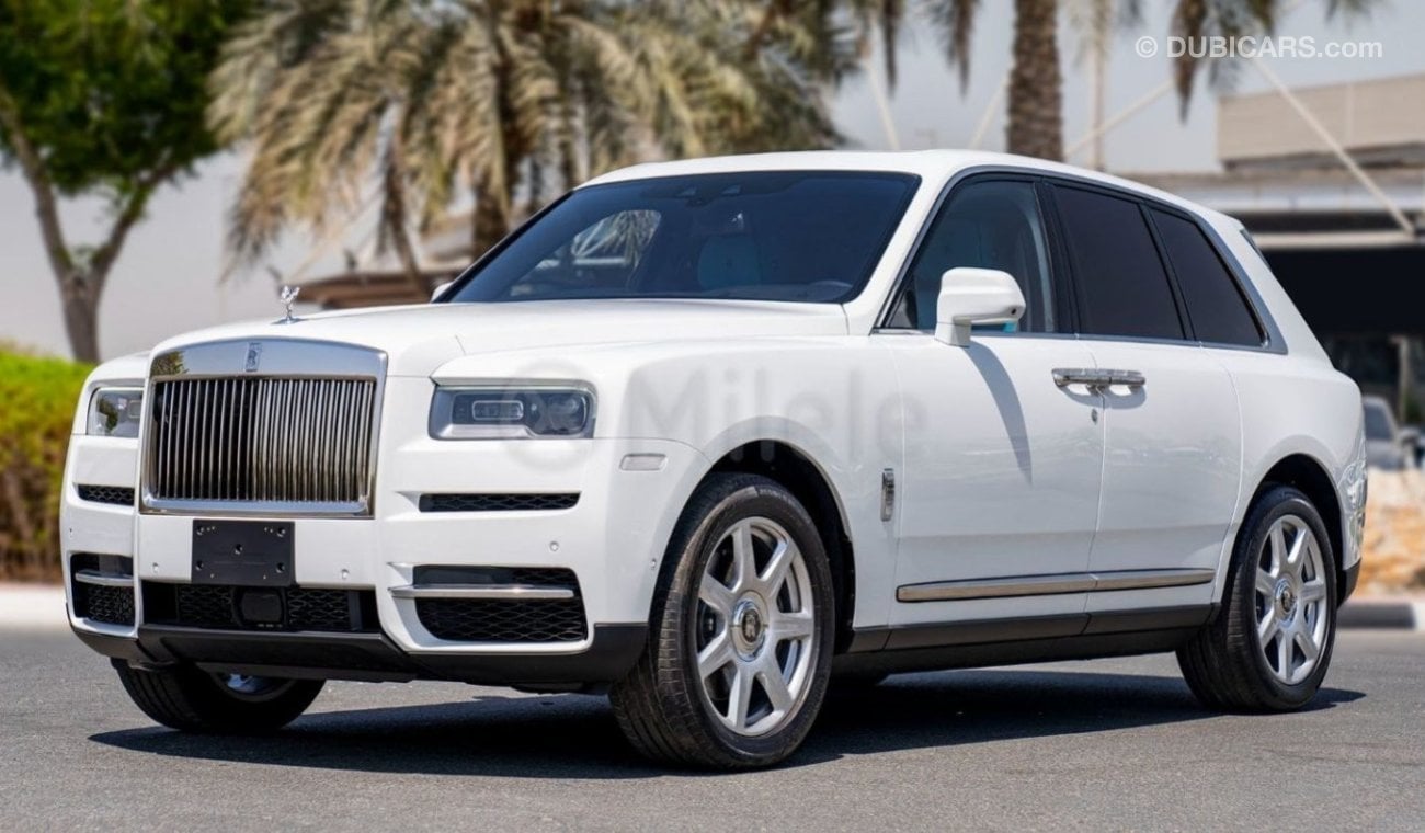 Rolls-Royce Cullinan SILVER BADGE 6.7L PETROL - WHITE: STARLIGHT, 360° CAMERA