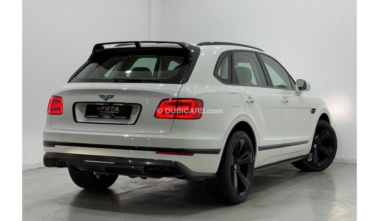 بنتلي بينتايجا V8 2019 Bentley Bentayga V8, Warranty, Carbon Fiber Package, Full Options, Low Kms