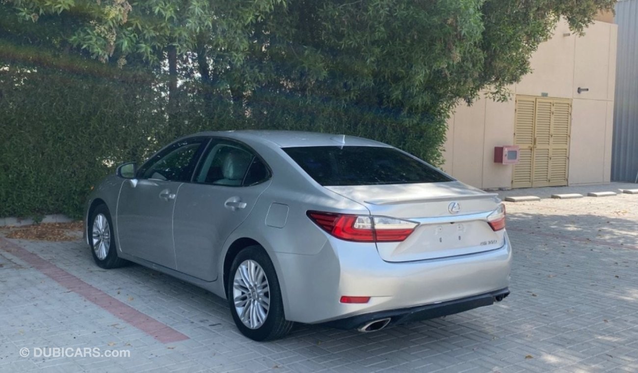 لكزس ES 350 بريمير