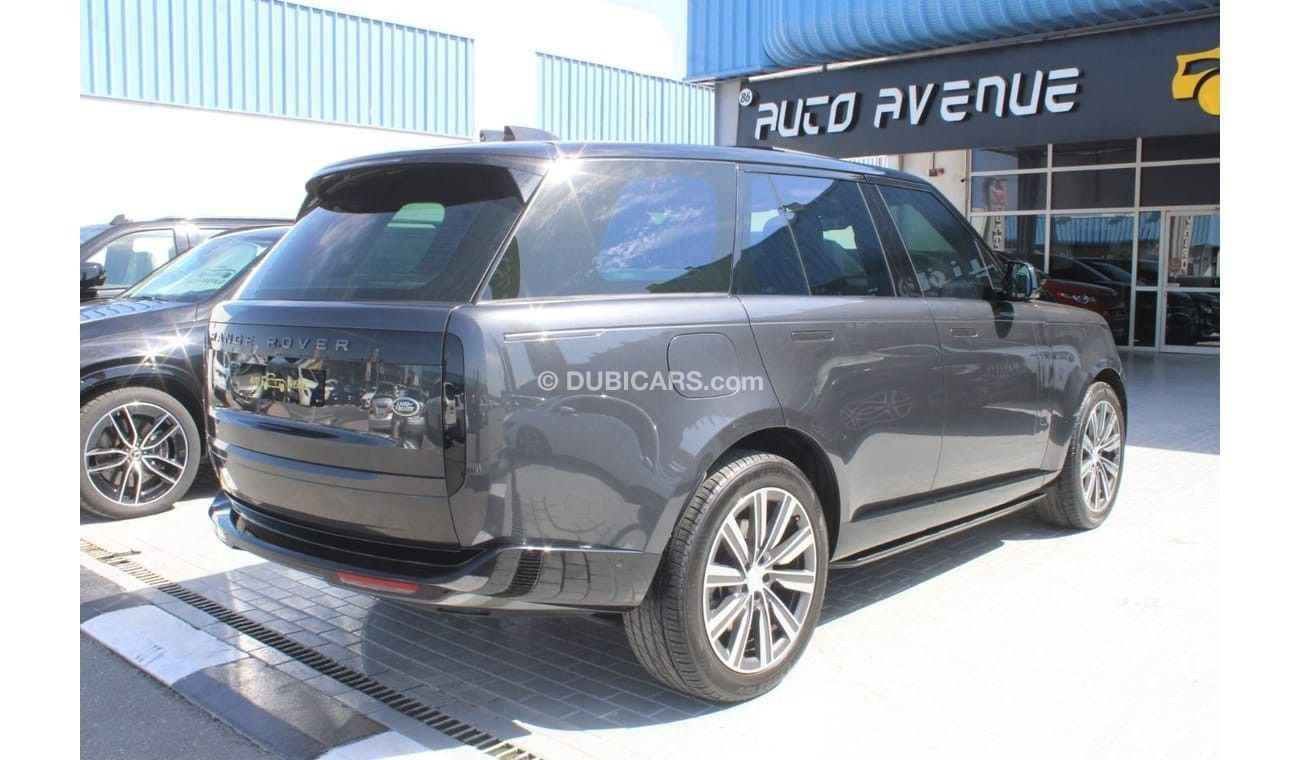 Land Rover Range Rover GCC SPECS - UNDER WARRANTY FROM AL TAYER