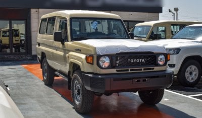 Toyota Land Cruiser Hard Top 4.0L V6 Petrol M/T