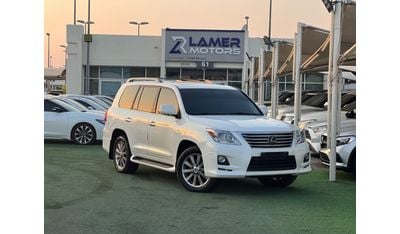 Lexus LX570 Sport 5.7L Lexus Lx570 2011 / GCC / Very good Condition / No accidents