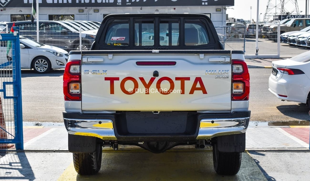 Toyota Hilux TOYOTA HILUX  PICKUP SGLX 2.7L 2024 PETROL 4WD AUTOMATIC