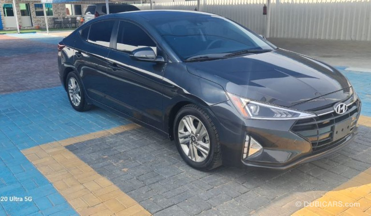 Hyundai Elantra Car is very good and clean