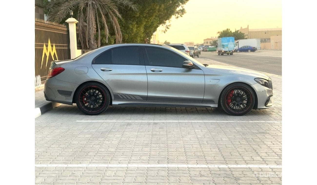 مرسيدس بنز C 63 AMG Std