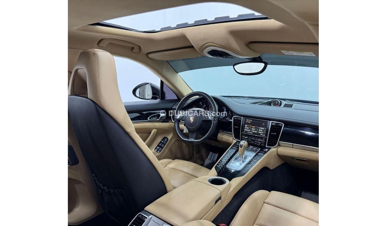 بورش باناميرا 4S 3.0L 2015 Porsche Panamera 4S, Service History, Excellent Condition, GCC