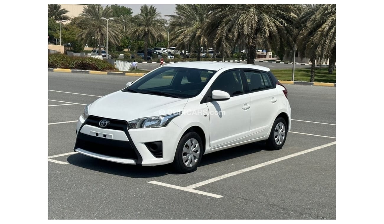 Toyota Yaris Sport MODEL 2017 GCC CAR PREFECT CONDITION INSIDE AND OUTSIDE FULL OPTION