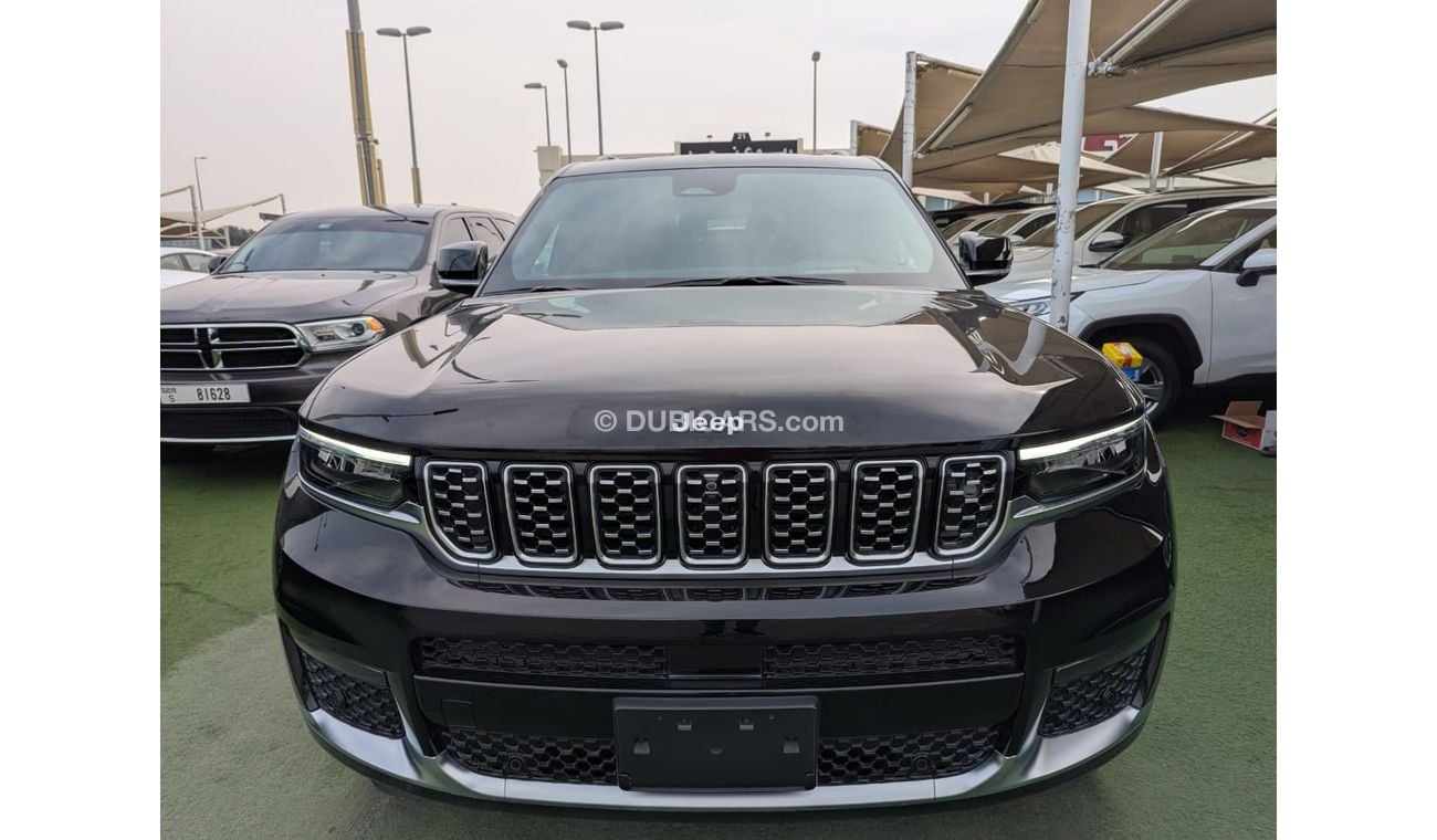 Jeep Grand Cherokee Summit Reserve 5.7L JEEP GRAND CHEROKEE SUMMIT 2024 V8 engine 5.7L zero kilometer American clean car