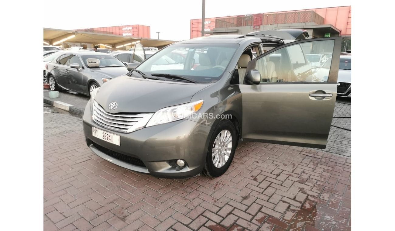 Toyota Sienna In excellent condition and requires no expenses