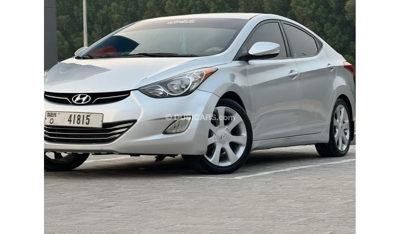 Hyundai Elantra GL High 1.6L In excellent condition and requires no expenses