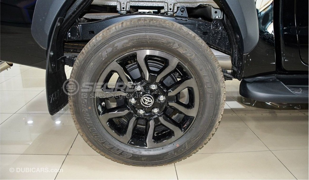 Toyota Hilux DC 4.0L PETROL & 2.8L DEISEL 4x4 6AT ADVENTURE ADDITIONAL ACCESSORIES