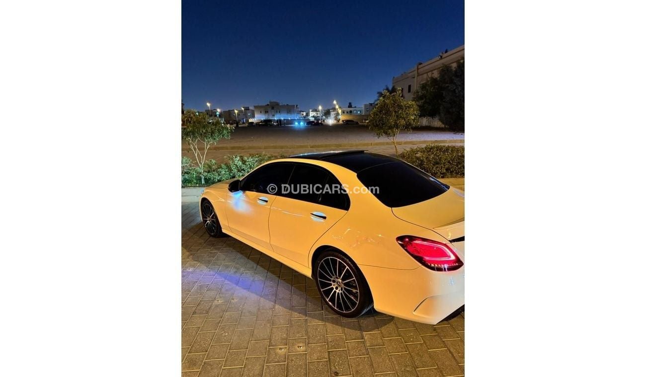 مرسيدس بنز C 300 Luxury 2.0L