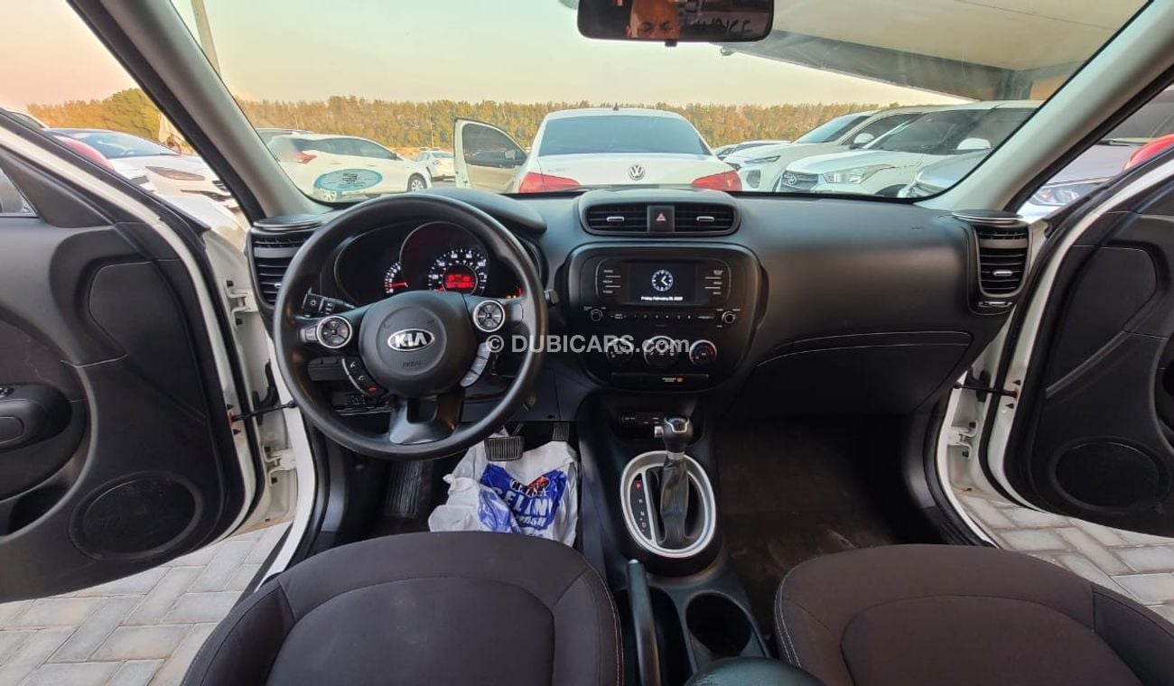 Kia Soul Base 1.6L