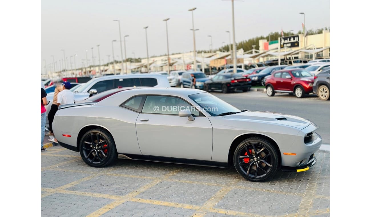 Dodge Challenger SXT For sale