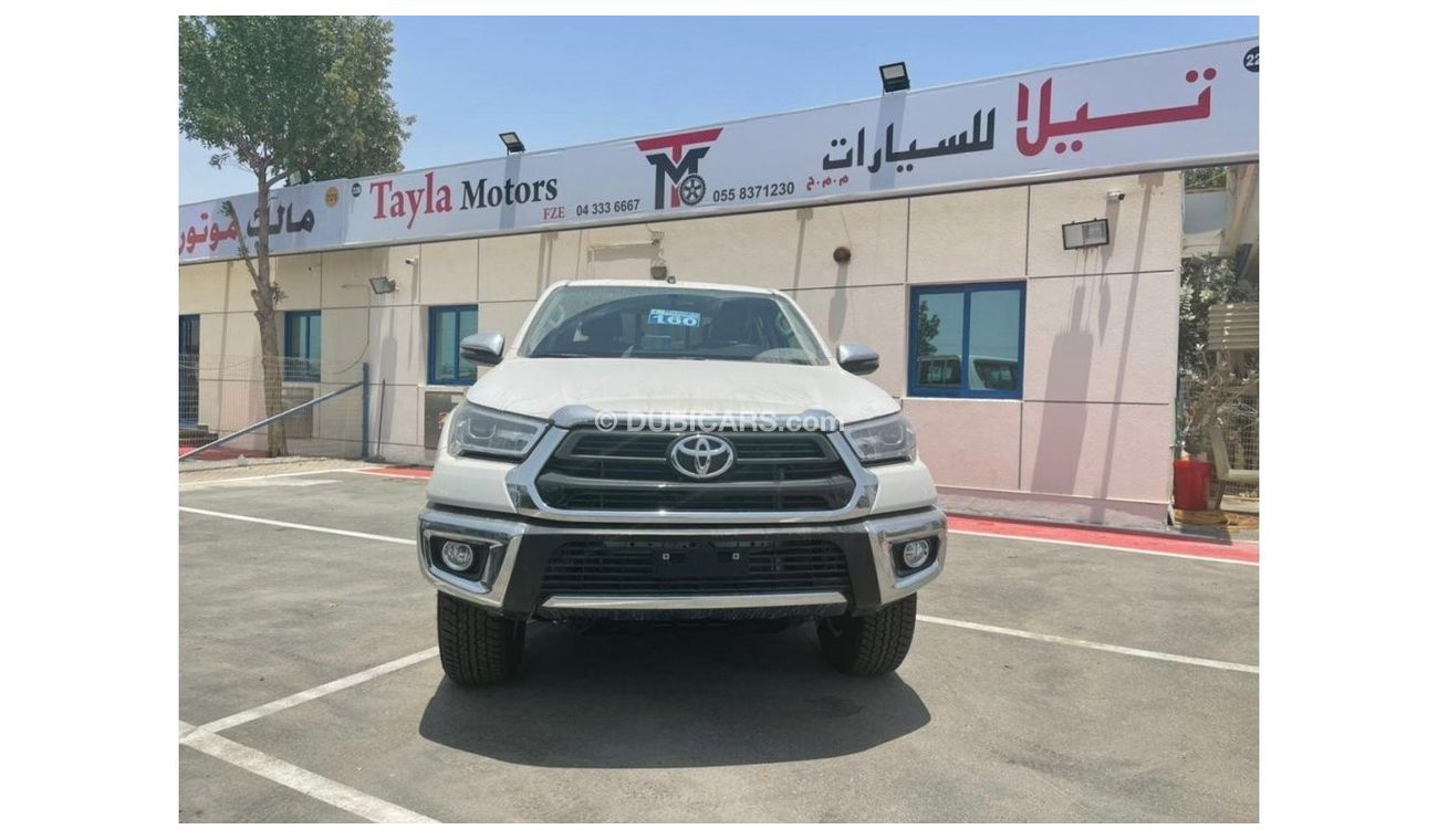 Toyota Hilux TOYOTA HILUX 2.7 MT FULL OPTION WHITE 2022