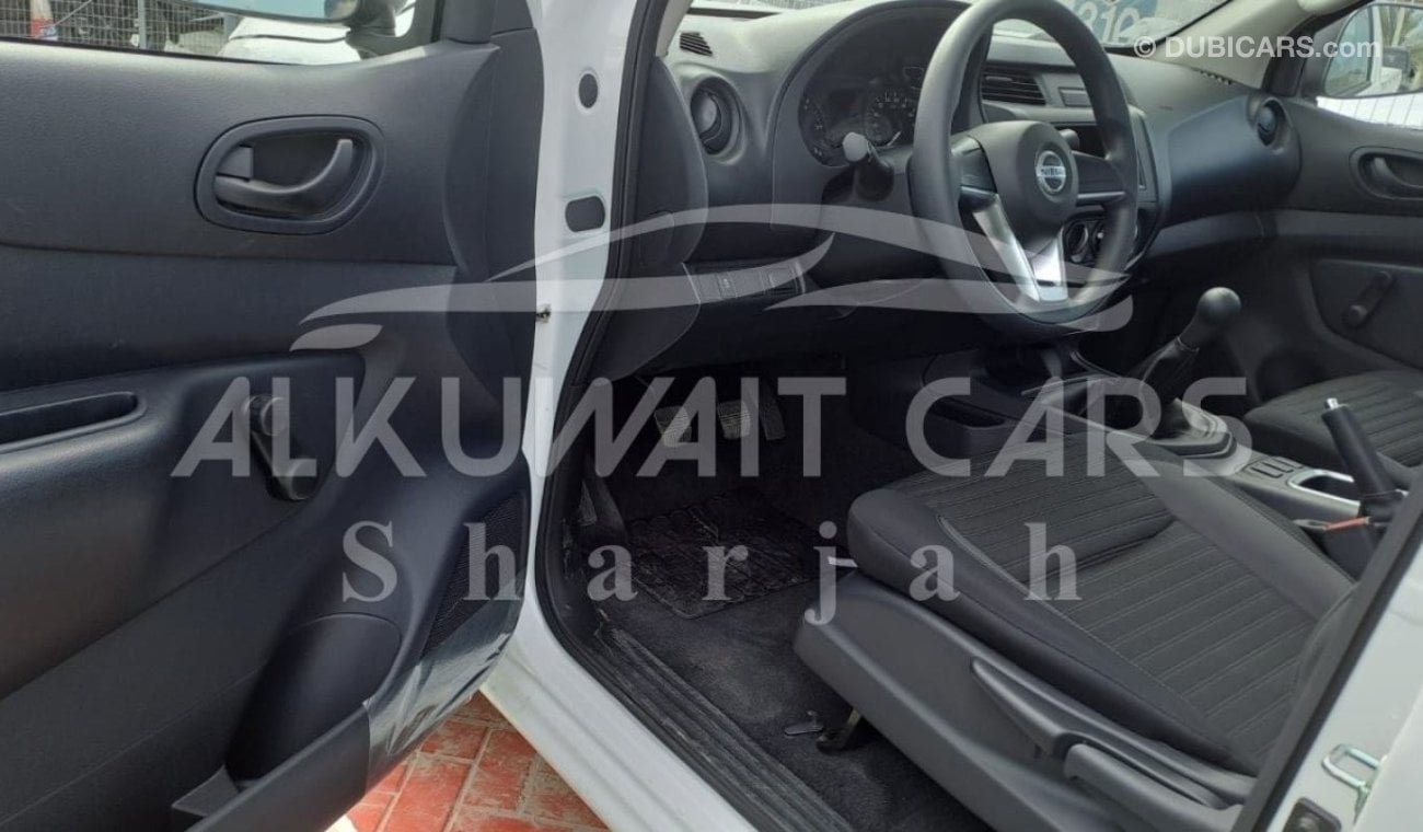 Nissan Navara NISSAN NAVARA 2.5 DIESEL  4X2 MT SC PLUS