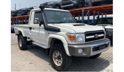 Toyota Land Cruiser Pick Up