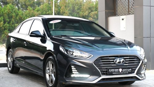 Hyundai Sonata Limited Hyundai Sonata 2019 GCC mid-range in excellent condition, inside and out