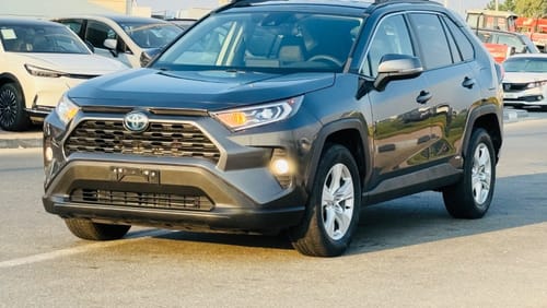 Toyota RAV4 XLE 2.5L