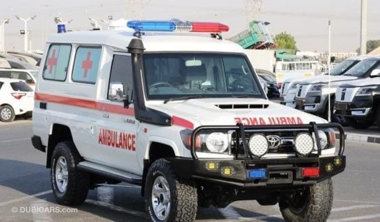 تويوتا لاند كروزر 2017 TOYOTA LAND CRUISER AMBULANCE TURBO