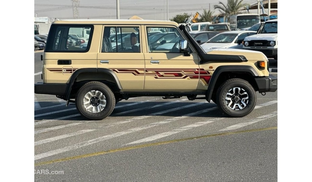 تويوتا لاند كروزر هارد توب 2024 TOYOTA LAND CRUISER 76 HARDTOP LX LIMITED V6 4.0L PETROL 4WD MANUAL TRANSMISSION