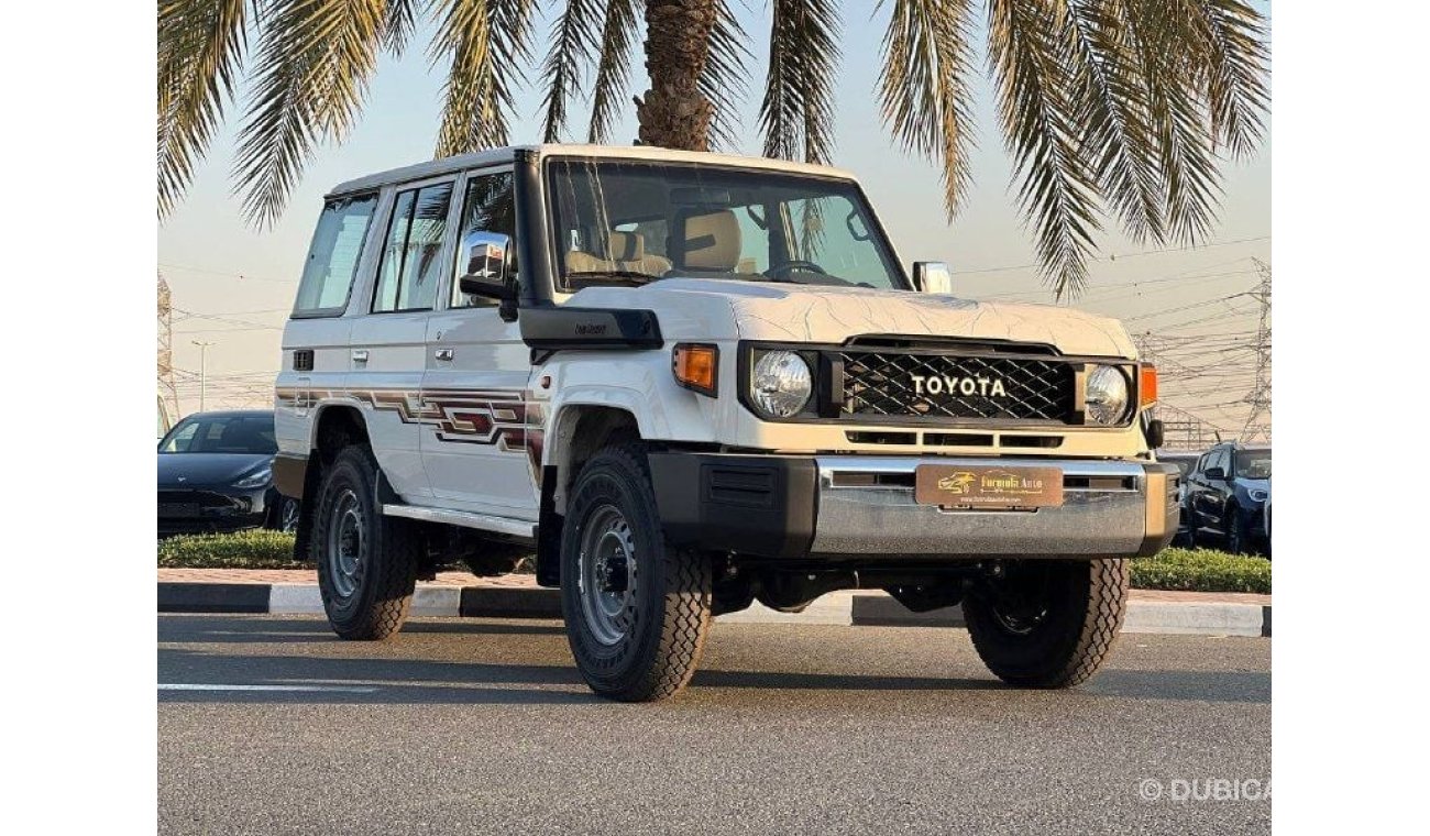 تويوتا لاند كروزر هارد توب LC76 4.5L V8 DSL M/T // 2024 // STANDER OPTION WITH BACK CAMERA , SNOOKER // SPECIAL OFFER // BY FOR