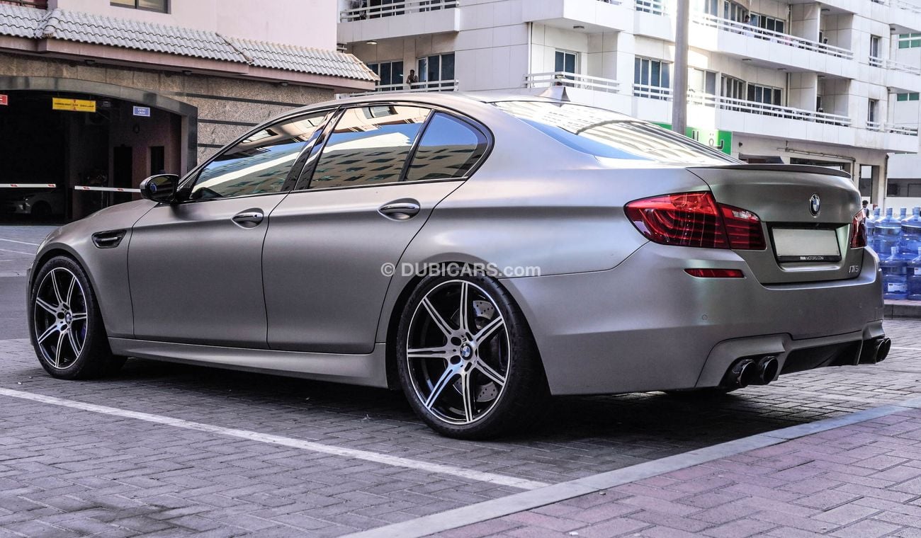 BMW M5 30 Jahre edition 4.4L