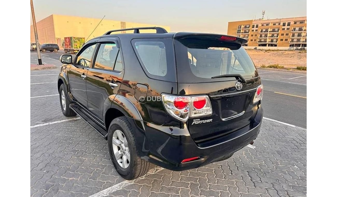 Toyota Fortuner 2006 Modified to 2015 GCC V4 Full Option