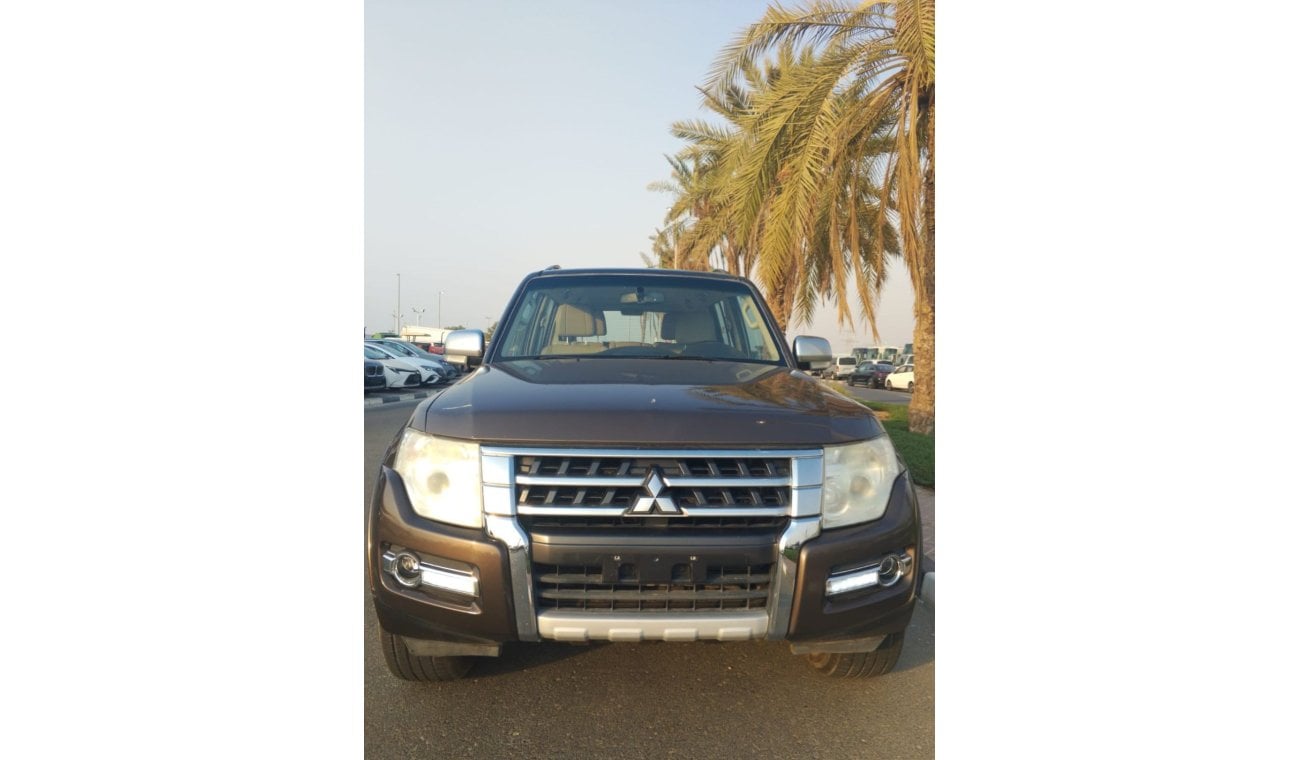 Mitsubishi Pajero Mitsubishi Pajero GLS , 5dr SUV, 3.8L 6cyl Petrol, Automatic, Four Wheel Drive