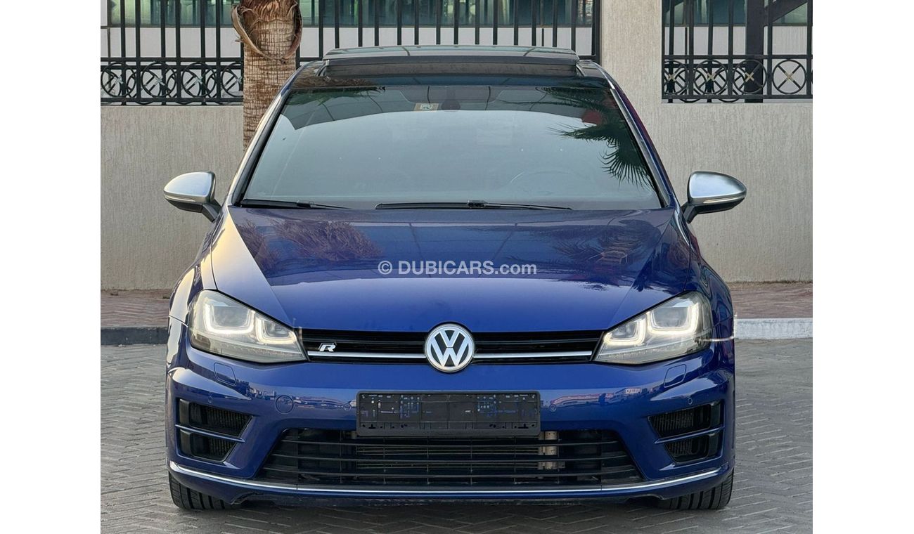 فولكس واجن جولف GTI