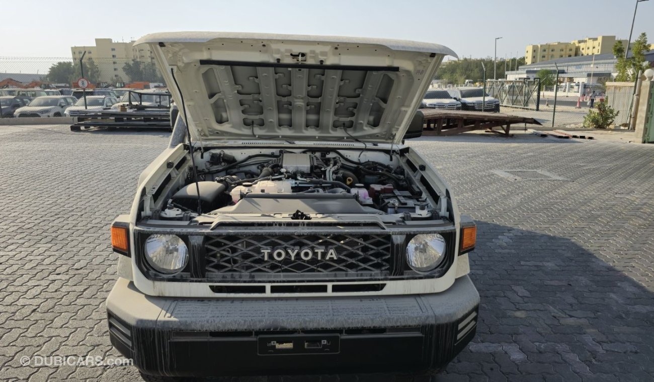 Toyota Land Cruiser Pick Up LC79 SINGLE CAB 2.8L DIESEL V4 | AUTOMATIC | 2024 | 0 KM | BRAND NEW | 03 YEARS WARRANTY