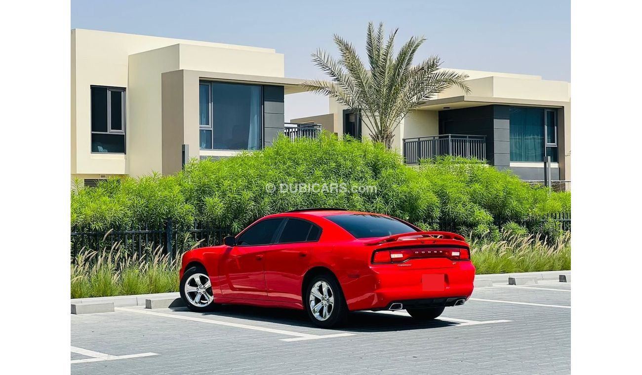 Dodge Charger SXT || GCC || Sunroof || GCC || Immaculate Condition