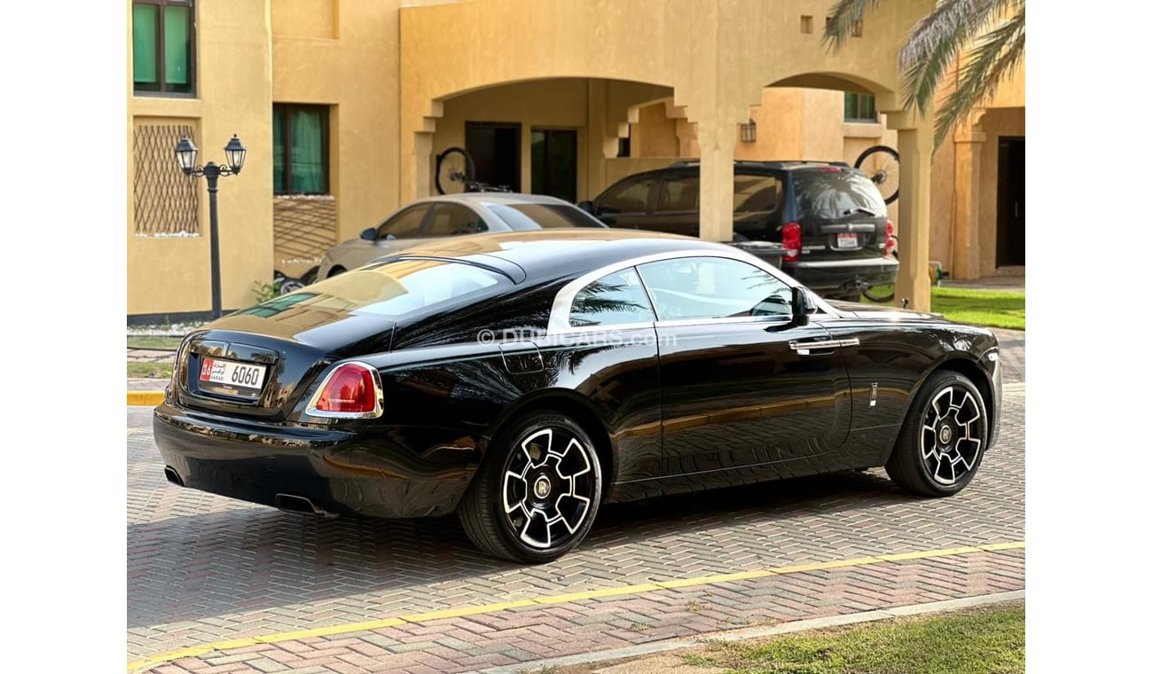 رولز رويس واريث ROLLS-ROYCE WRAITH BLACK BADGE MODEL 2018 KM 125000 NO ACCIDENT NO PAINT