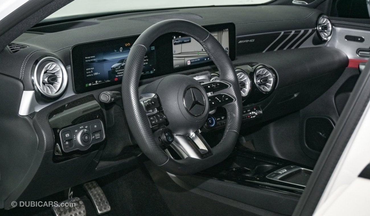 مرسيدس بنز A 35 AMG 4M