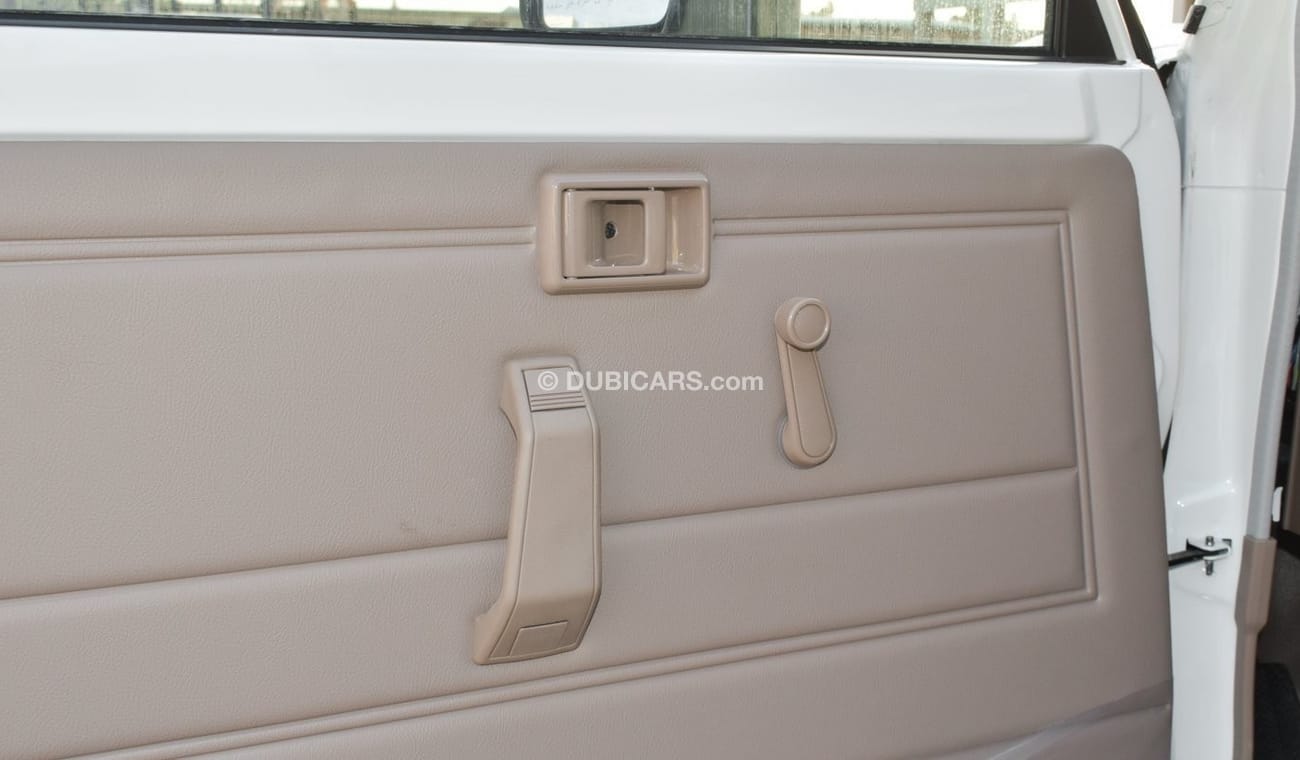 Toyota Land Cruiser Hard Top LC78 Diesel V8 4.5L 3Doors