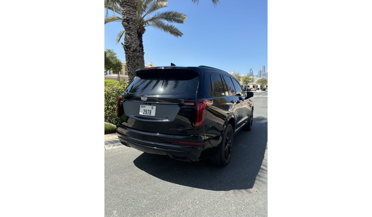 Cadillac XT6 Midnight Edition