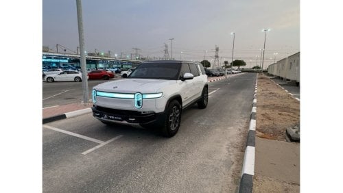 Rivian R1S RIVIAN R1S