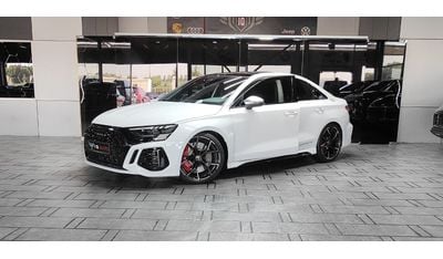 أودي RS3 TFSI quattro 2.5L Sedan AED 3,900 P.M | 2022 AUDI RS3 QUATTRO | AUDI WARRANTY AND SERVICE CONTRACT |