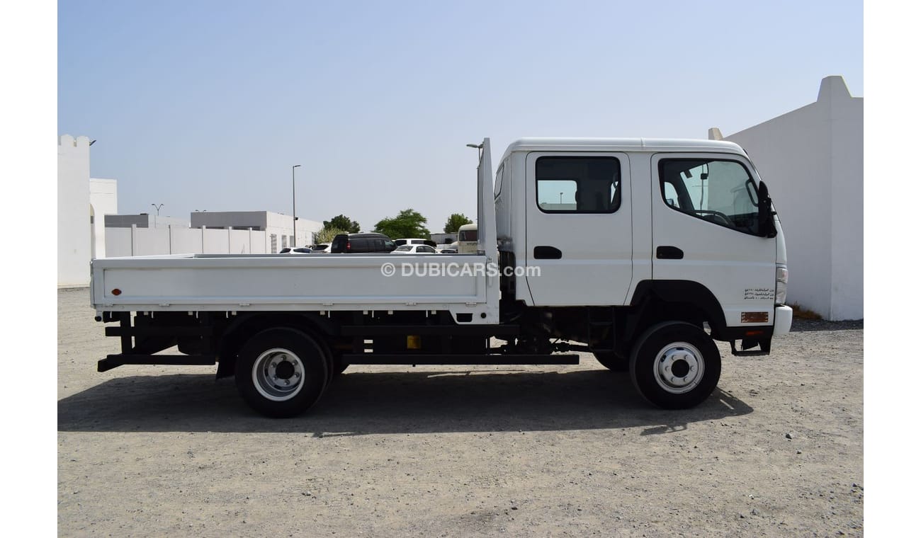 Mitsubishi Canter Mitsubishi Canter 4x4 D/ C pick up, model:2016. Excellent condition