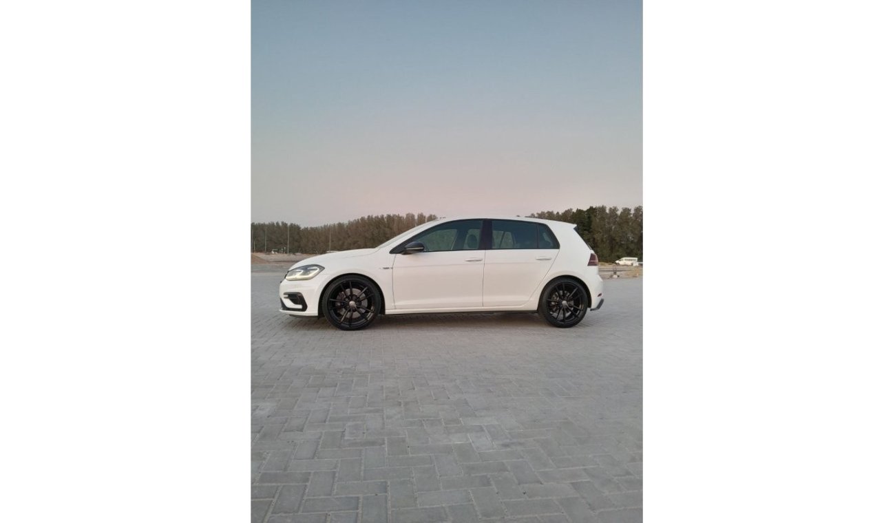 Volkswagen Golf Golf R Gulf without accidents, without paint, the car is in very excellent condition