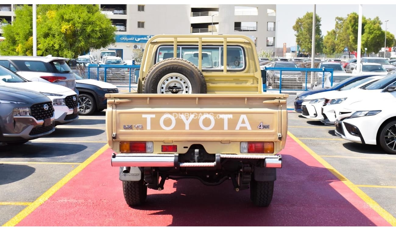 Toyota Land Cruiser Pick Up DLX