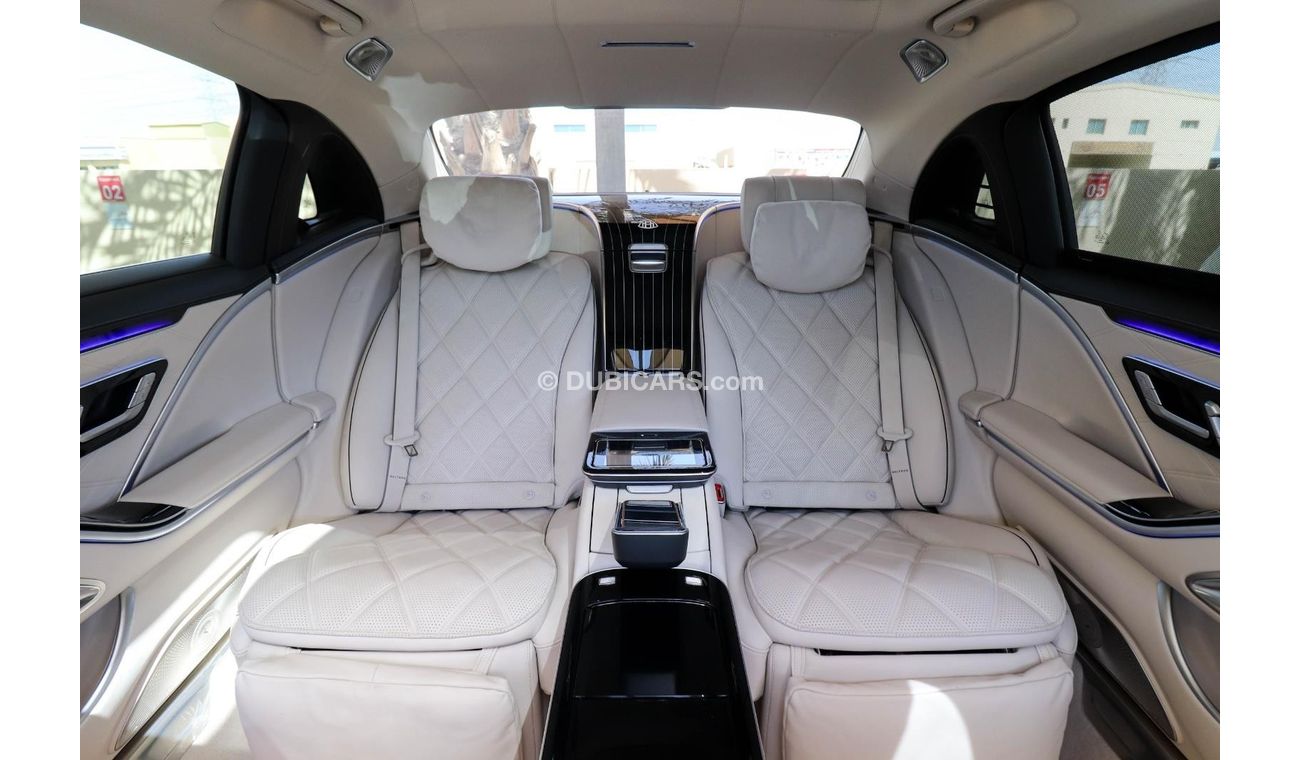 Mercedes-Benz S580 Maybach W223