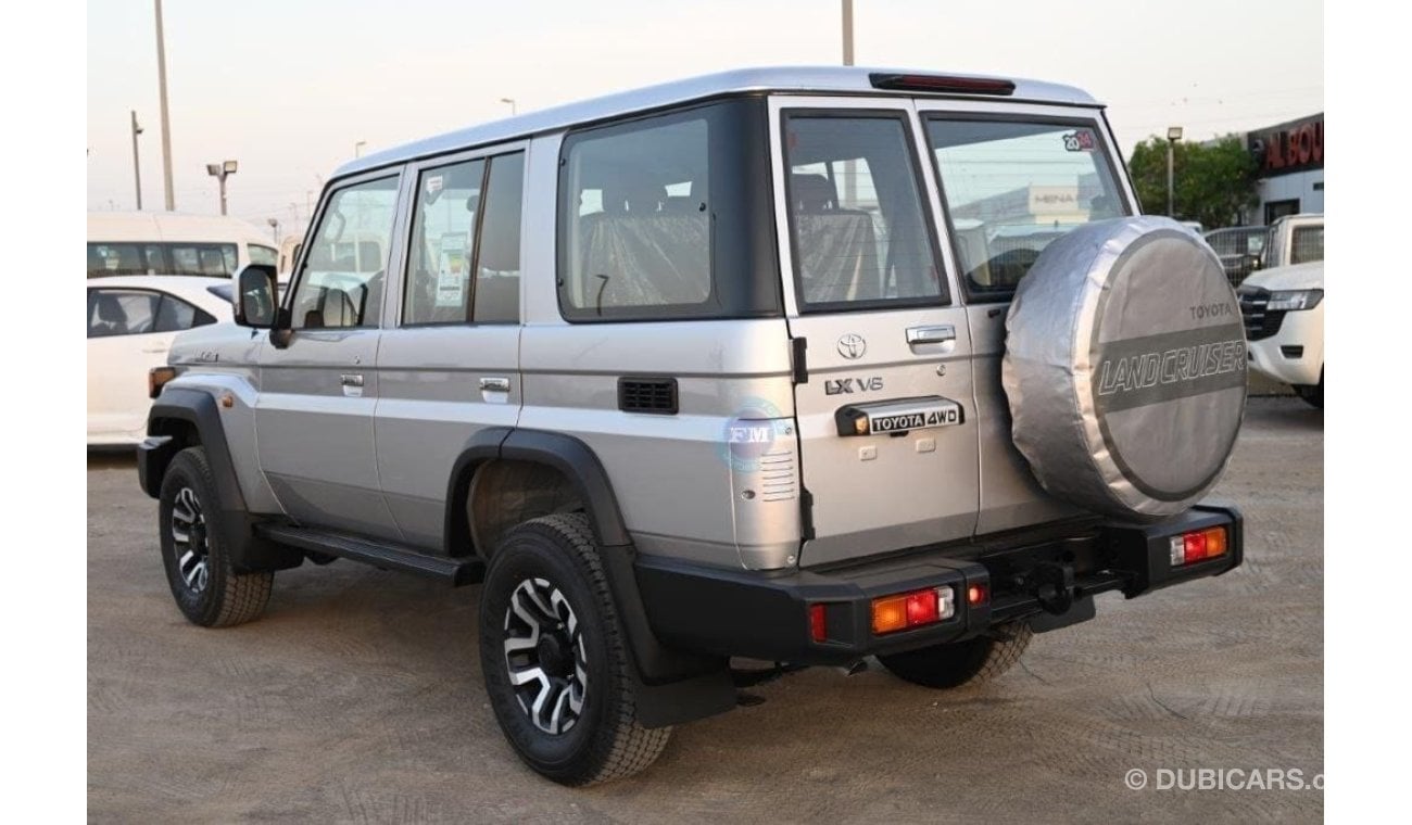 تويوتا لاند كروزر هارد توب 76 LX-G 4.0L Petrol Automatic