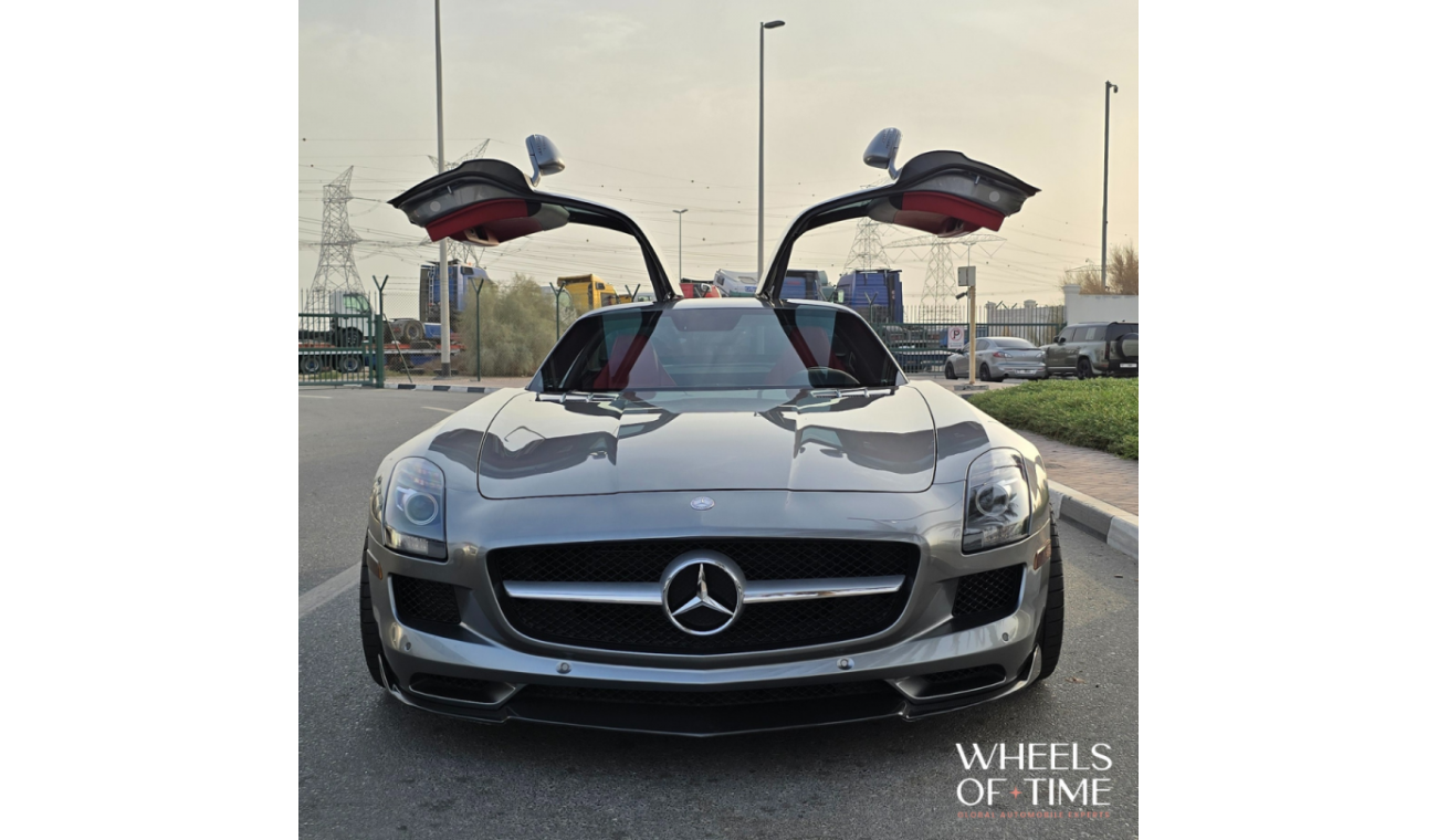 مرسيدس بنز SLS AMG 2011 Mercedes Benz SLS AMG 6.3L V18